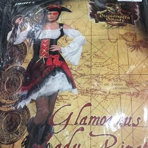 Glamorous Lady Pirate